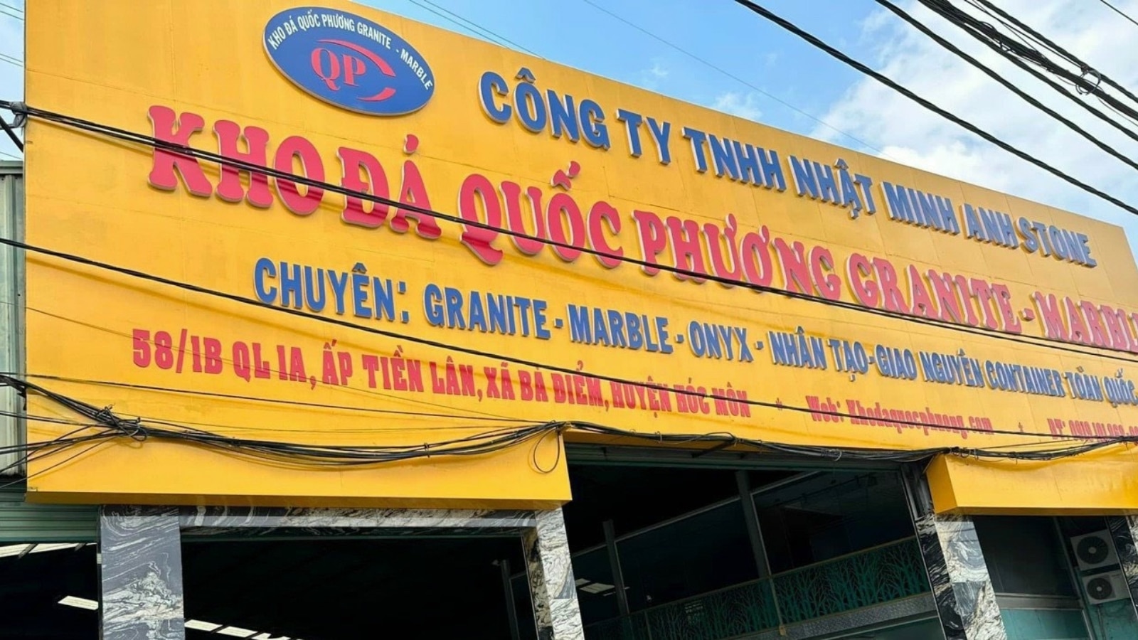 Kho đá Quốc Phương